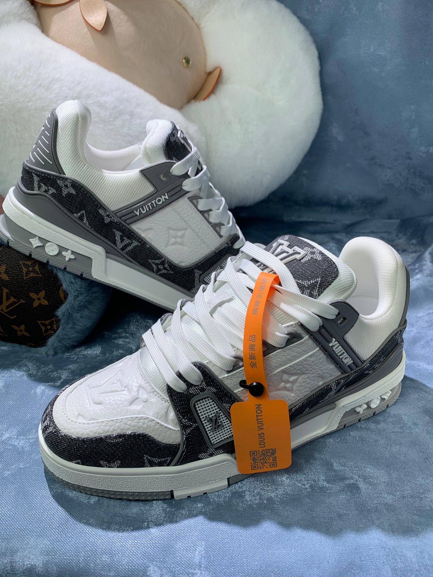 LV Skor