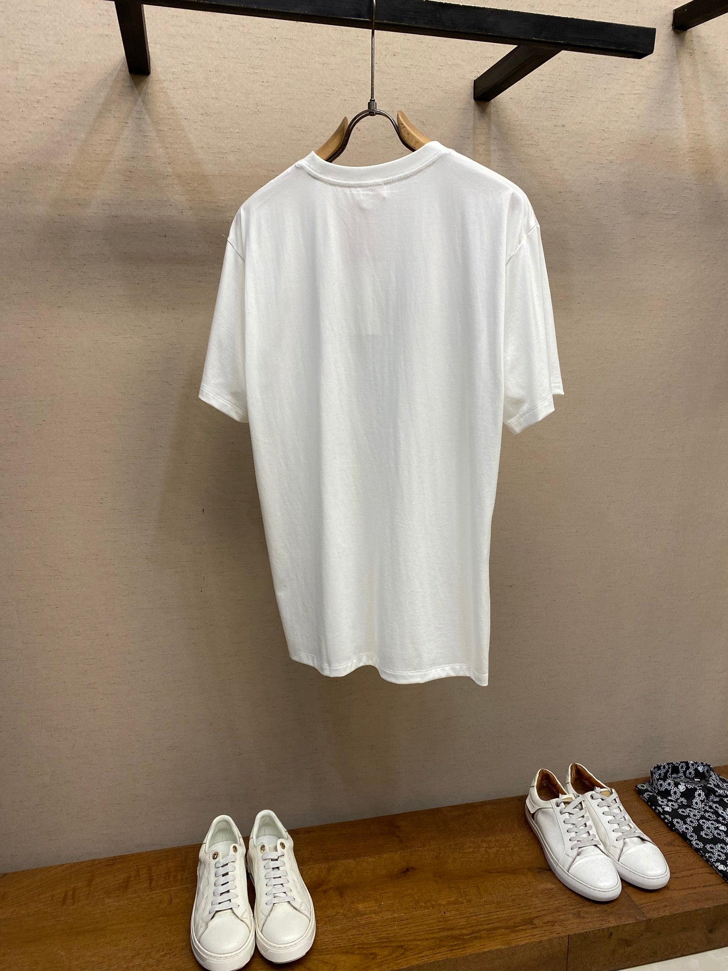 CL T-shirt