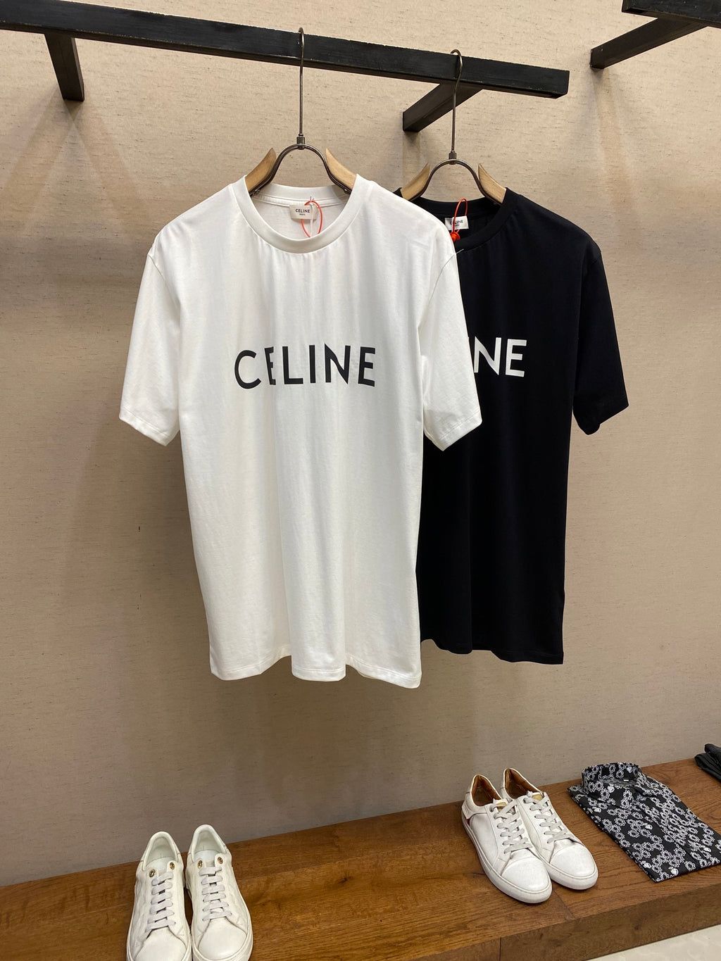 CL T-shirt