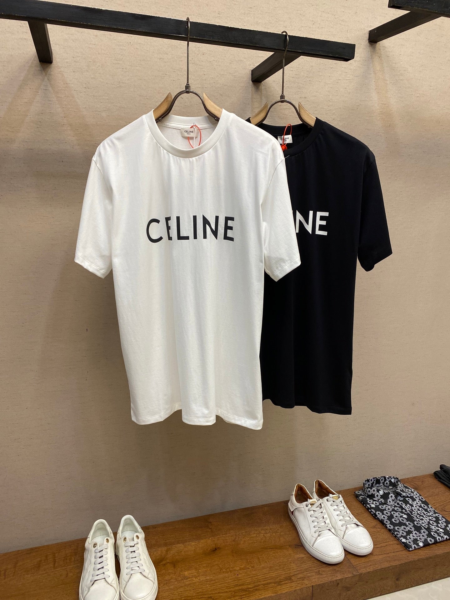 CL T-shirt